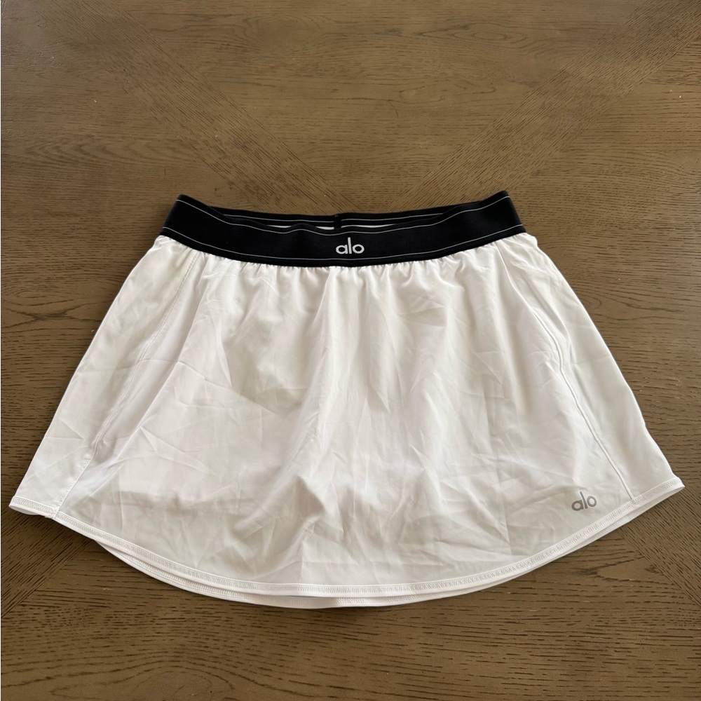 ALO Yoga Black and White Mini Skirt